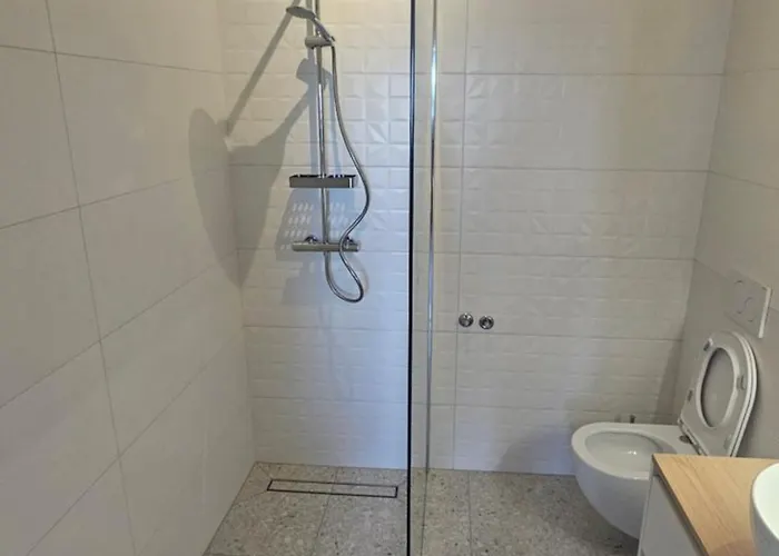 Seaside With Free Parking 1 公寓 *